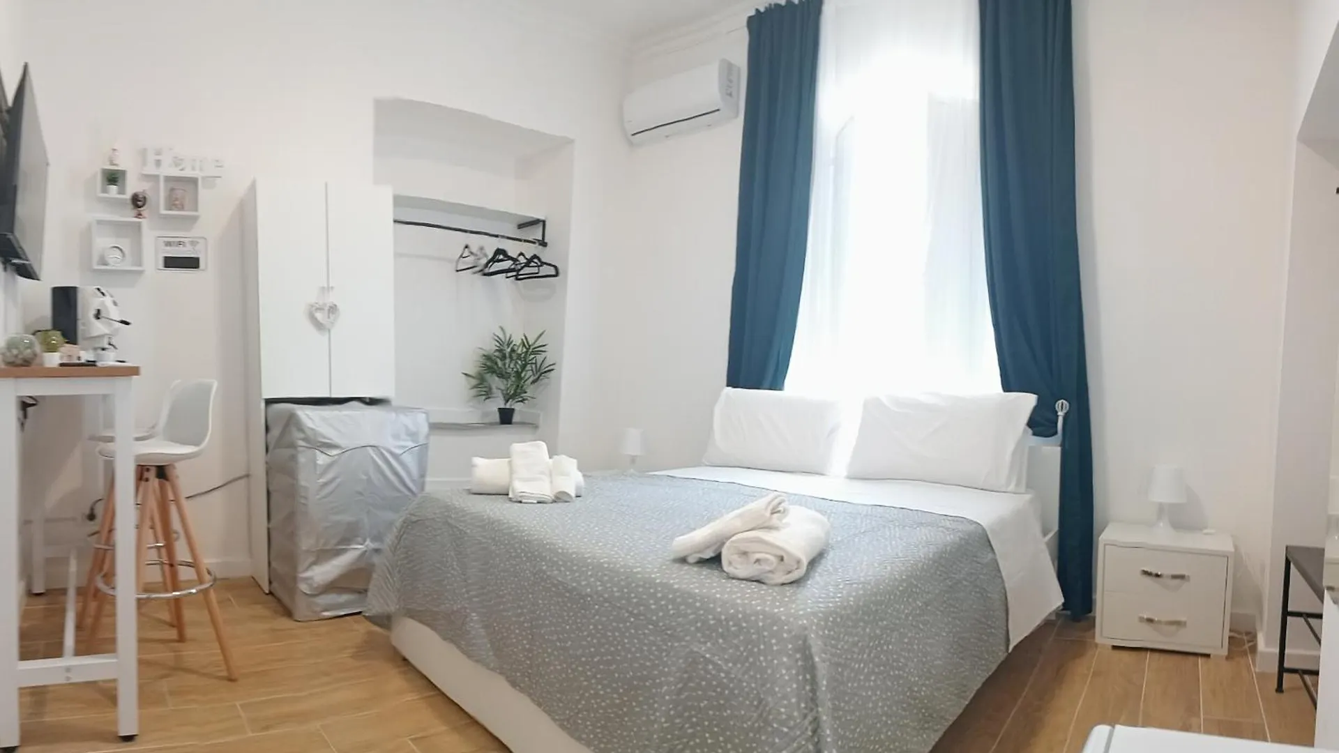 Fitta Camere Da Vito Naples